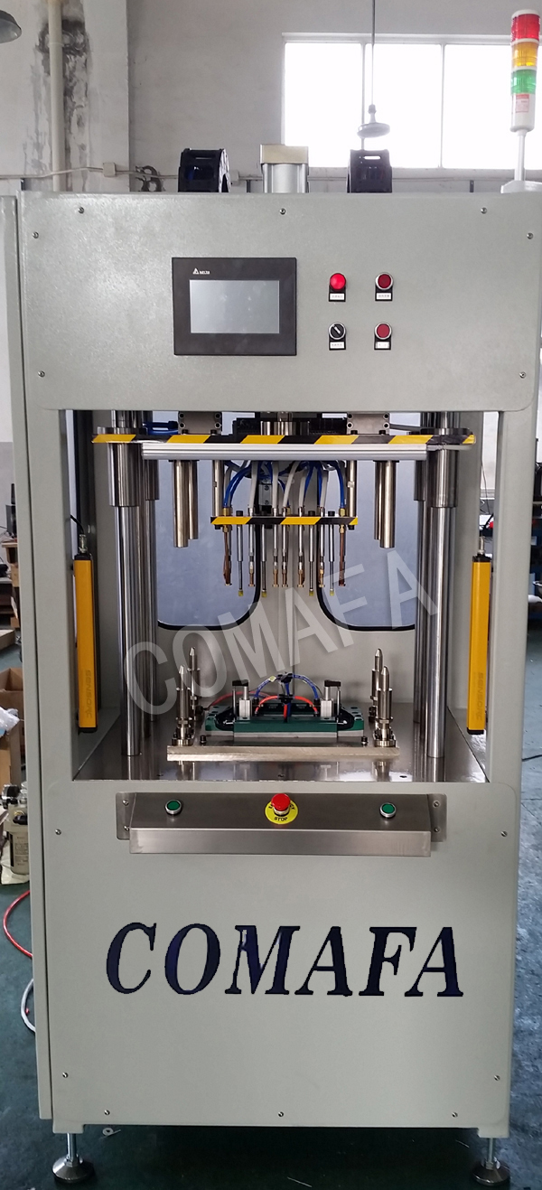 汽車擋泥板防銹襯里熱熔焊接機(jī)