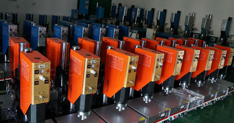 電池充電座塑料熔接機(jī)