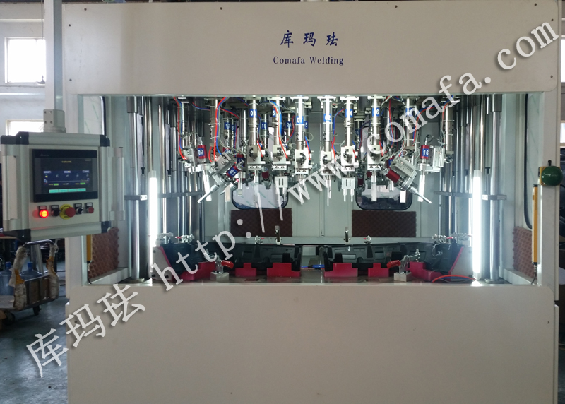 汽車輪眉塑料拼裝件焊接設(shè)備