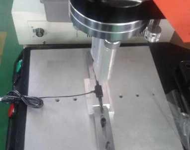 車載電視天線盒焊接機(jī)