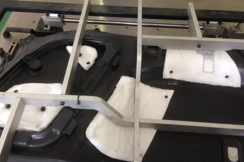 汽車門板隔音棉毛氈機器人超聲波焊接機