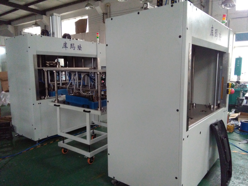 汽車門板總成焊接機(jī)