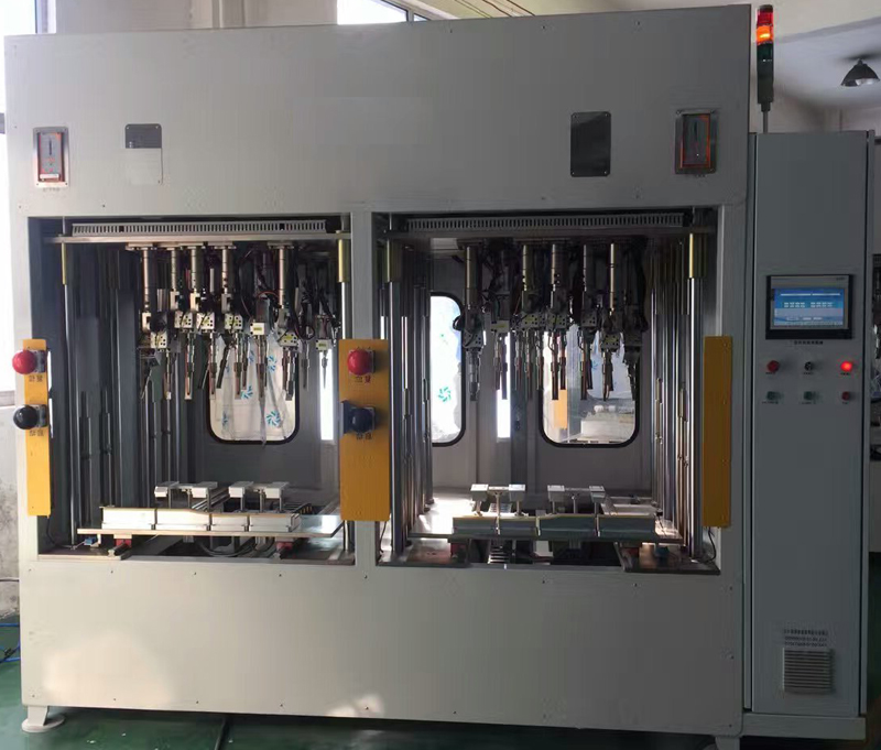 汽車門板多點超聲波焊接機