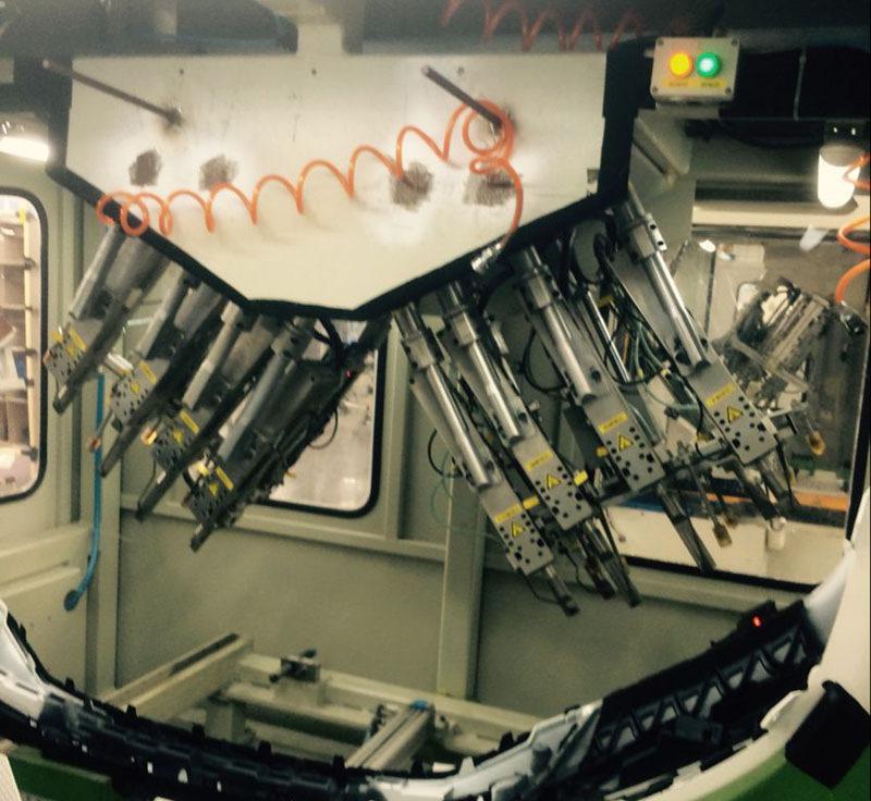 汽車保險杠焊接機