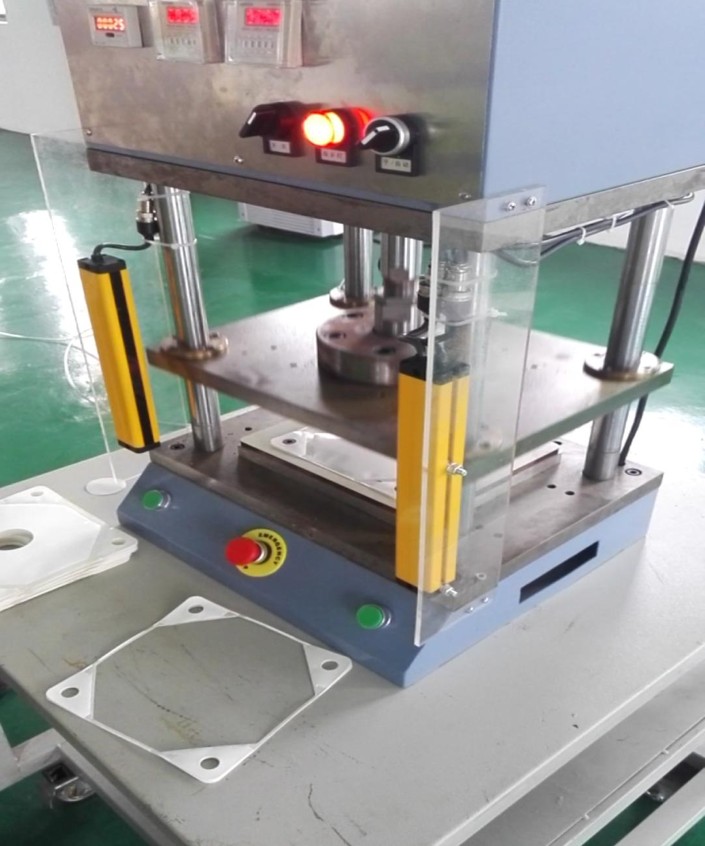 dtro膜片焊接設(shè)備