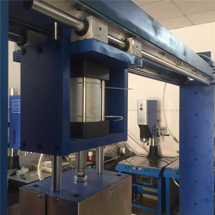 龍門架式超聲波焊接機