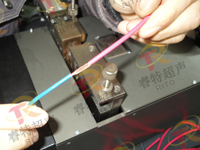 汽車大燈線束焊接加工設(shè)備