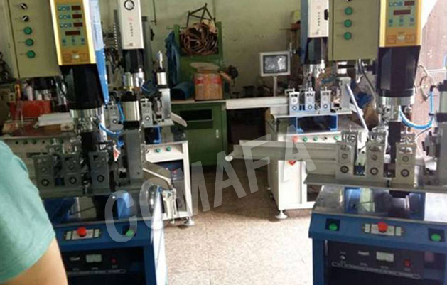 洗刷大王自動(dòng)焊接機(jī)