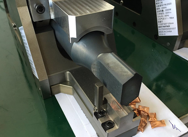 蒸發(fā)器銅管超聲波封口機(jī)