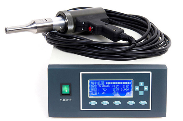 手持式汽車(chē)門(mén)板塑料BOSS柱超聲波鉚點(diǎn)機(jī)