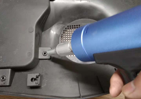 手持式汽車(chē)門(mén)板塑料BOSS柱超聲波鉚點(diǎn)機(jī)