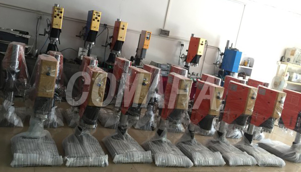 圓形塑膠產(chǎn)品焊接機