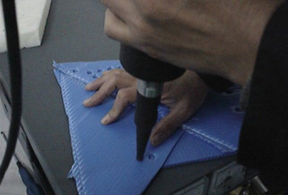 中空板周轉(zhuǎn)箱手持超聲波點焊接機