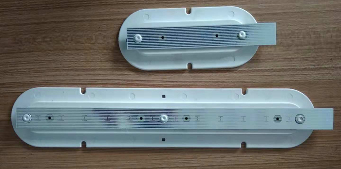 LED燈珠支架熱鉚熔接機