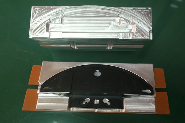 塑料喇叭外殼超聲波壓合模具