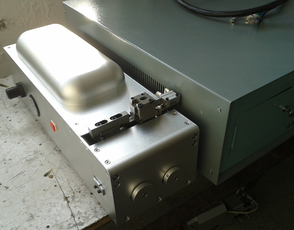 二極管與多股銅線束超聲波焊接機(jī)