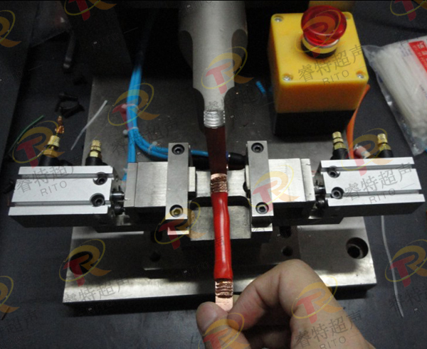 �����~���ӳ��������c(di��n)���C(j��)