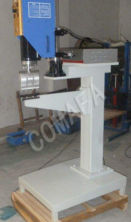 周轉(zhuǎn)箱焊接機