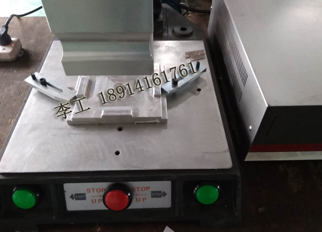 紀(jì)念幣水晶收藏盒超聲波封裝模具