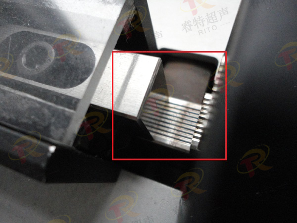 金屬線頭超聲波壓焊機(jī)