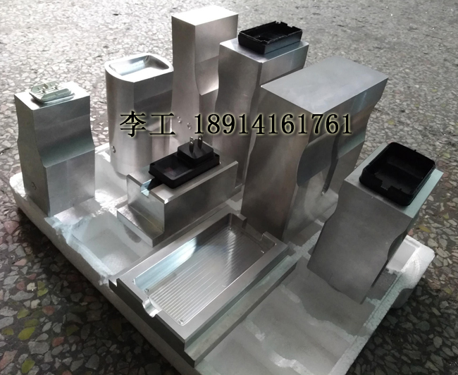 小型電子產(chǎn)品塑膠殼超聲波焊接機(jī)