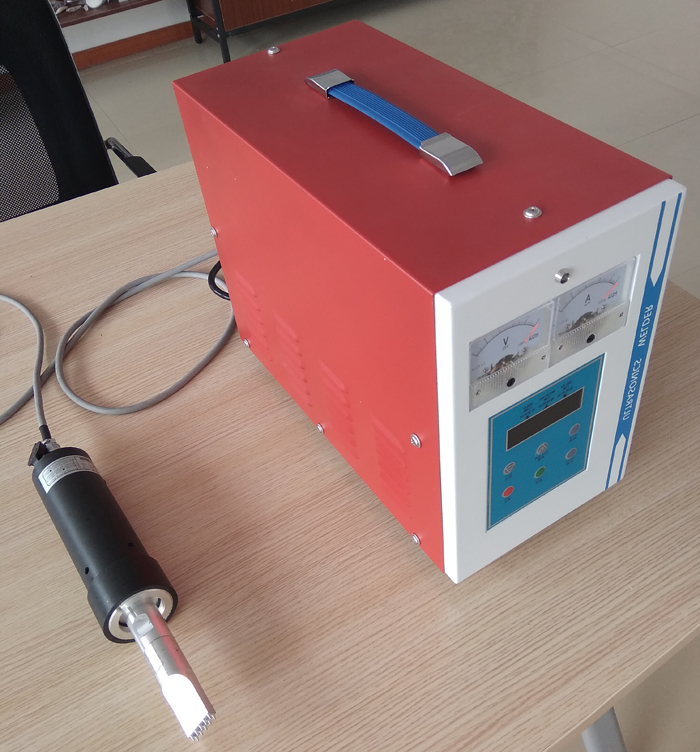 清糞傳送帶手持超聲波焊接機(jī)