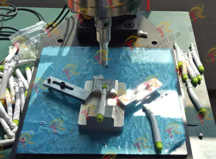 牙科檢查一次性醫(yī)療用具塑料殼超聲波焊接機(jī)