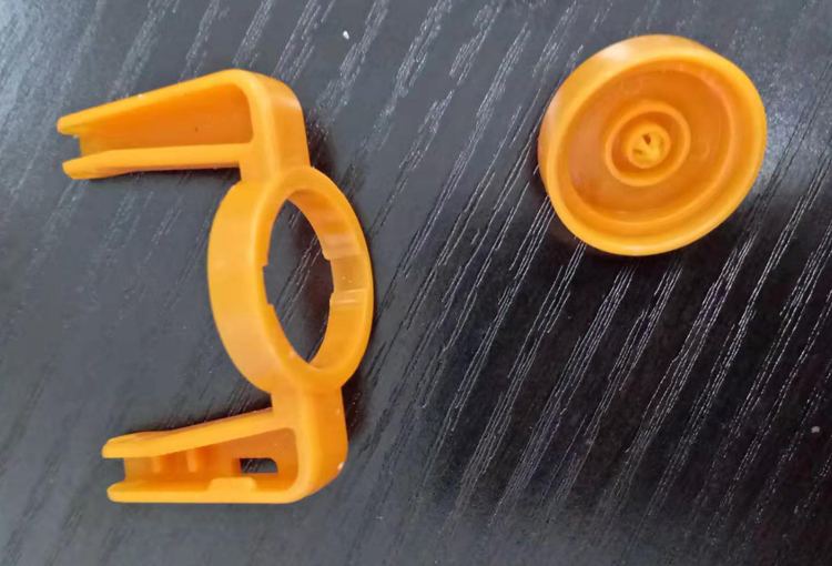 abs塑料瓶口蓋超聲波焊接機(jī)