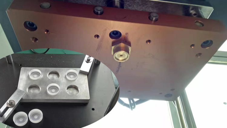 PTFE防水透氣膜與塑料連接熱熔焊接機