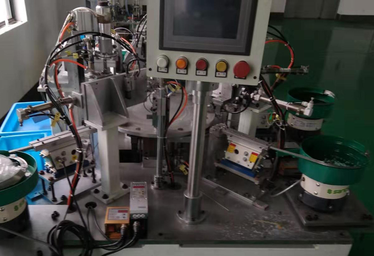 振動篩全自動轉(zhuǎn)盤超聲波焊接機