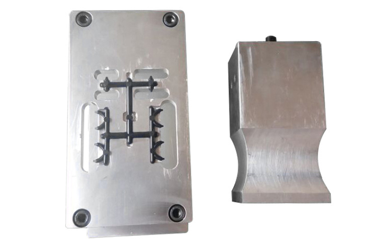 注塑件切水口超聲波振落設(shè)備