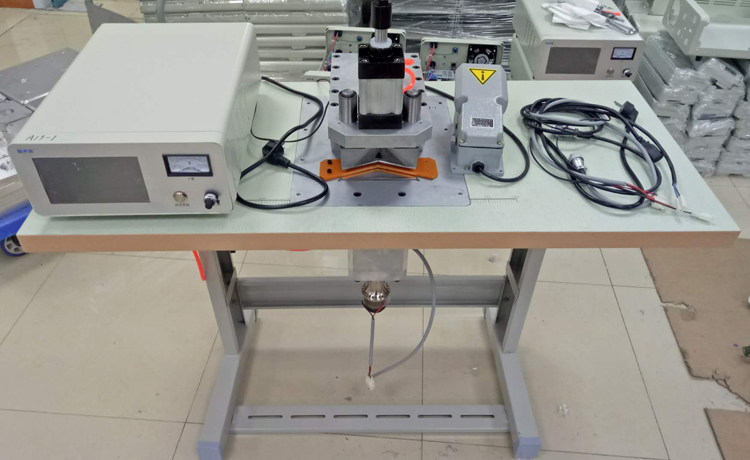 KN95口罩超聲波封邊機
