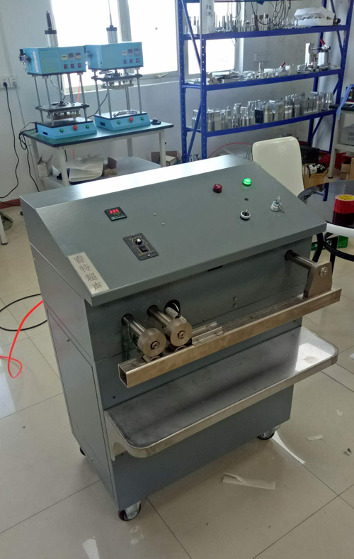 電泳漆陽極膜中縫熱風壓合焊接機