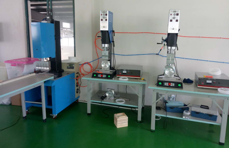 液體過濾袋中縫連接熱熔焊接機(jī)