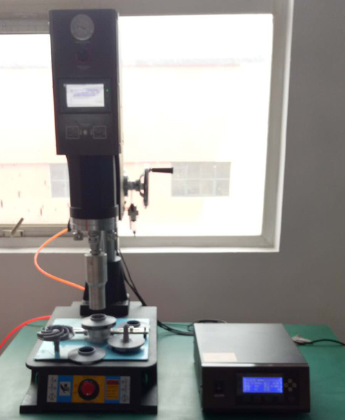 汽車水泵尼龍葉輪壓合超聲波焊接機