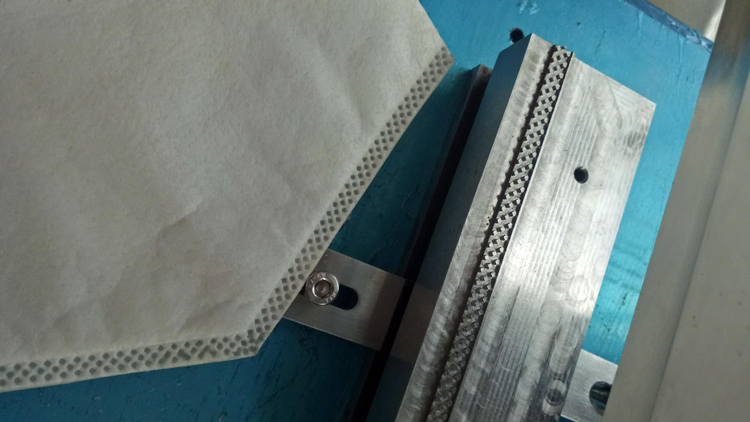 過濾袋尾部V型超聲波封口焊接機(jī)