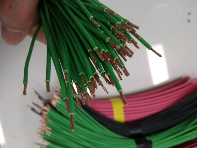 細(xì)銅線束成型超聲波壓方焊接機(jī)