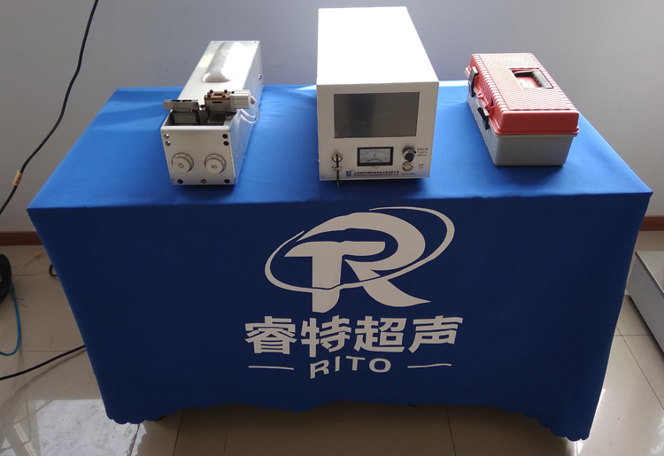 細(xì)銅線束成型超聲波壓方焊接機(jī)