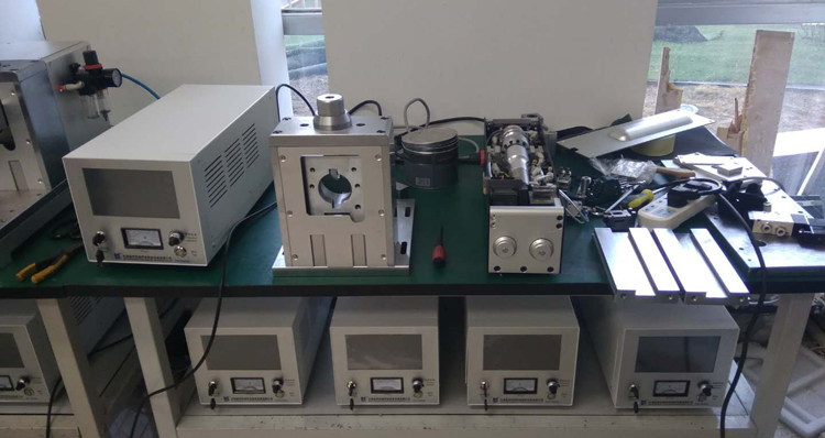 細(xì)銅線束成型超聲波壓方焊接機(jī)