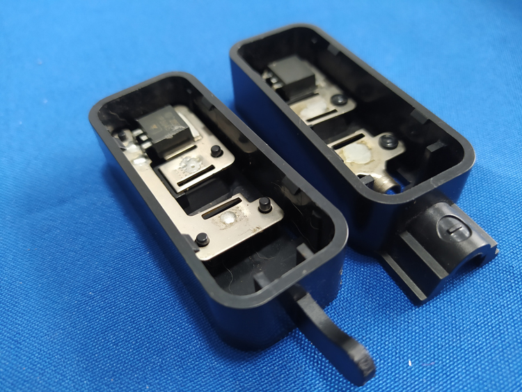 太陽能光伏接線盒超聲波熱熔焊接模具頭