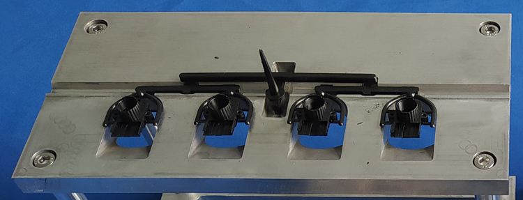 Abs注塑澆口超聲波震落模具工裝