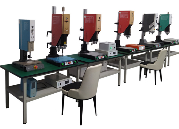 超聲波塑料焊接模具頭