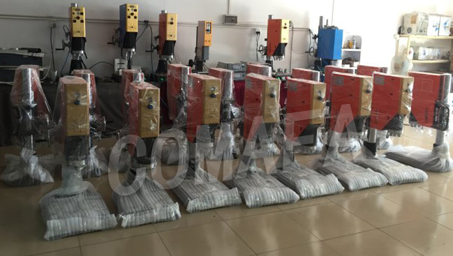 usb轉(zhuǎn)接頭塑料焊接機