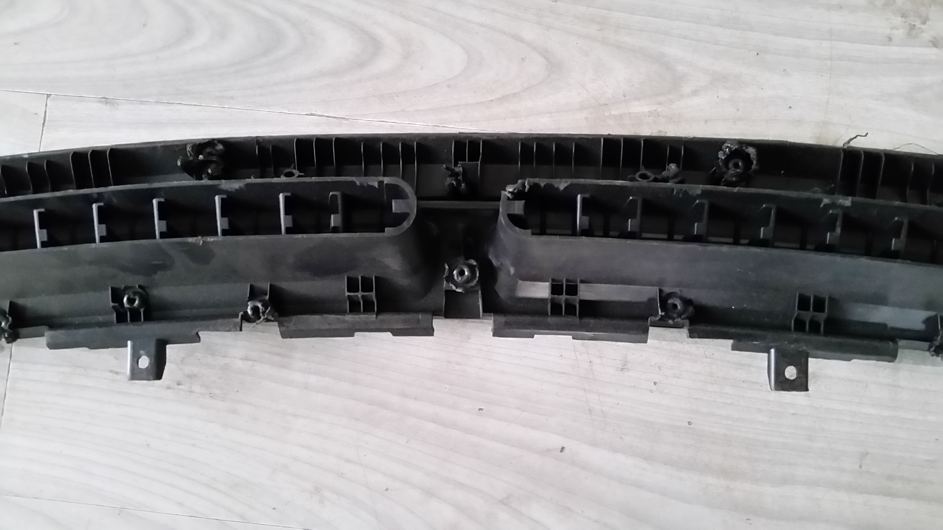 汽車出風(fēng)口超聲波焊接機(jī)