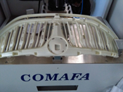 汽車前格柵雷達(dá)孔沖切機(jī)