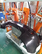 汽車保險杠沖孔機