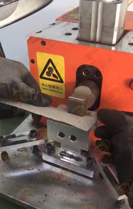 泡沫鎳電池極片焊接機(jī)