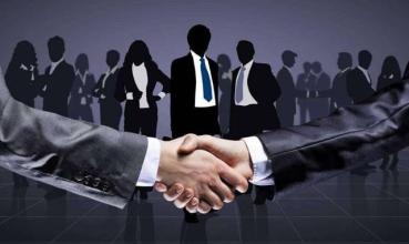 超聲波焊接機(jī)廠家如何贏得客戶？