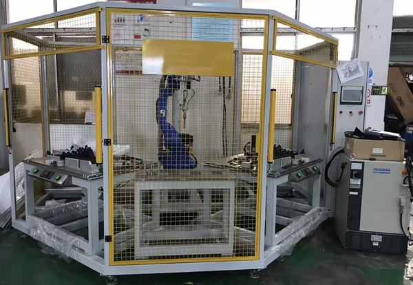 機(jī)器人超聲波焊接工藝在汽車塑料零部件的應(yīng)用