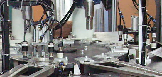 塑料瓶蓋超聲波焊接設(shè)備